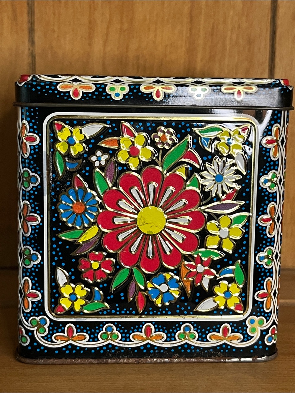Daher Red, Blue & White Floral Tin Container made in England.